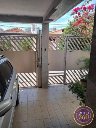 Imagem Casa com 04 dormitórios e com 02 vagas de garagem na Vila Mafra