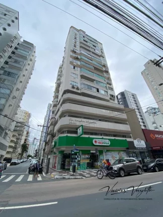 Imagem Apartamento 3 dormitórios para Venda em Balneário Camboriú / SC no bairro Centro