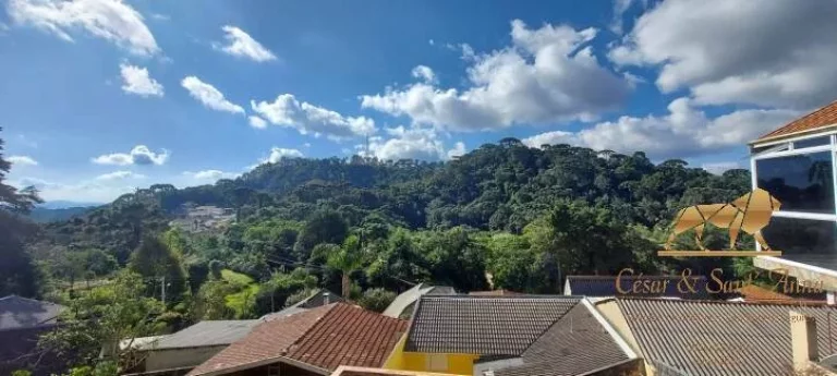 Imagem Casa com 4 dormitórios à venda, 183 m² por R$ 550.000,00 - Jair Rodrigues Pinheiro - Campos do Jordão/SP
