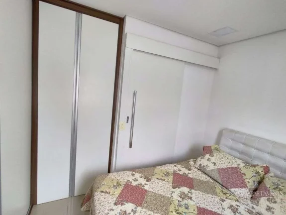 Imagem Lindo Sobrado em condomínio de 02 Dormitórios com cozinha planejada - Mobiliada!