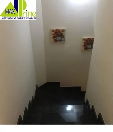 Imagem Sobrado a venda 180 m² - 3 dormitórios - 1 suíte - sala -sacada - lavabo - quintal - cozinha - 3 banheiro - área de serviço - zona leste - Penha