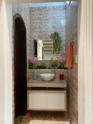 Imagem Sobrado com 2 dormitórios à venda, 198 m² por R$ 680.000,00 - Vila Amélia - Poá/SP