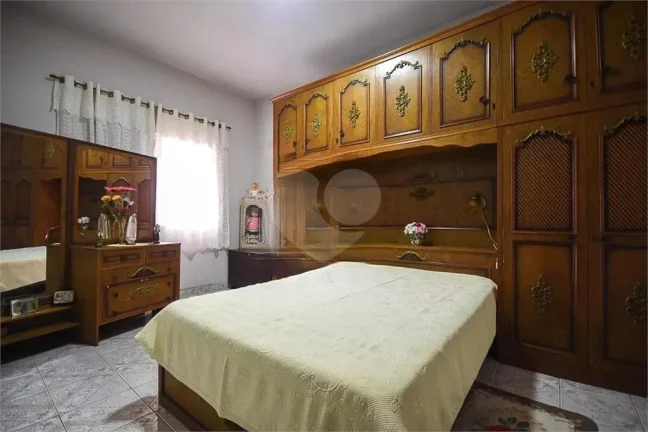 Imagem Casa Térrea à venda com 2 quartos, sendo 1 suíte, em Vila Sônia, São Paulo - SP