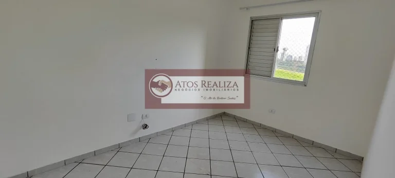 Imagem Este apartamento com sacada em Vila da Paz, São Paulo, é uma oportunidade única de morar em um imóvel completo e bem localizado. Com 56m² de área útil, ele conta com 2 dormitórios, 1 banheiro e uma vista livre de tirar o fôlego. Além disso, possui água in