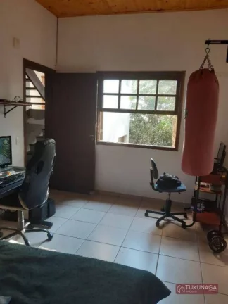 Imagem Sobrado com 4 dormitórios à venda, 344 m² por R$ 600,000 - Luiz Fagundes - Mairiporã/SP