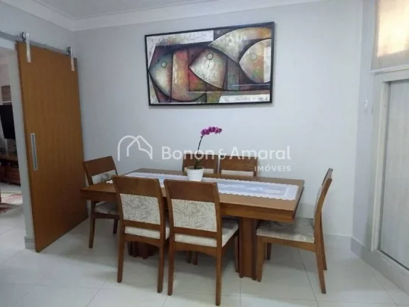 Imagem Casa com três quartos à venda, 200 m² por R$ 840.000,00 - Taquaral - Campinas/SP

Linda casa à v...