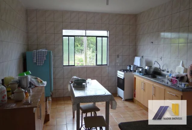 Imagem Chácara com 4 Quartos à Venda, 223 m² em Centro - Borda Da Mata