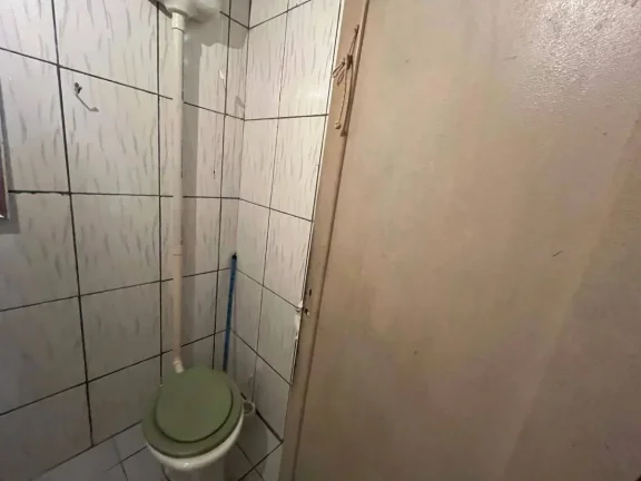 Imagem Duas Casas à venda no mesmo terreno em Pinheiro Grosso