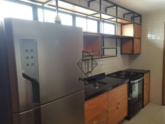 Imagem Apartamento com varanda/sacada e vista lateral para o mar a poucos metros da praia no Jardim Oceania / Bessa -AP2762.