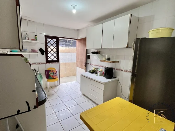Imagem Casa Térrea com 3 quartos à Venda no Bairro Serraria, Maceió/AL