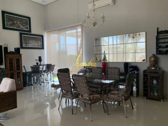 Imagem Casa térrea em condomínio fechado mobiliada e decorada