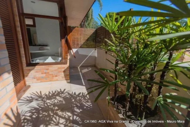 Imagem Casa com 5 dormitórios à venda, 506 m² por R$ 2.300.000,00 - Granja Viana - Carapicuíba/SP