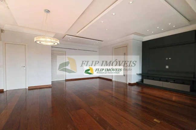 Imagem More em apartamento de alto padrão com 198 m² com 3 suítes, 5 vagas no miolo Cambuí - Campinas - SP