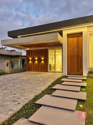 Imagem Excelente Casa Térrea com 4 Suítes