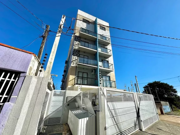 Imagem Cobertura Duplex com 3 dormitórios sendo 1 suíte e 2 vagas no bairro Bom Jesus -São José dos Pinhais