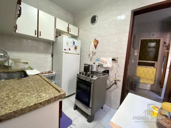 Imagem Apartamento à venda, 67 m² por R$ 420.000,00 - Várzea - Teresópolis/RJ