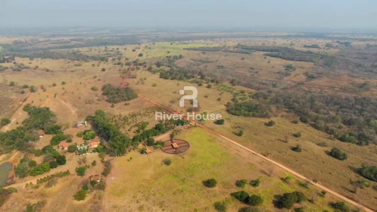 Imagem Fazenda à venda com casa sobrado , a 50 KM de Cuiaba localizada na Zona Rural, Acorizal, MT