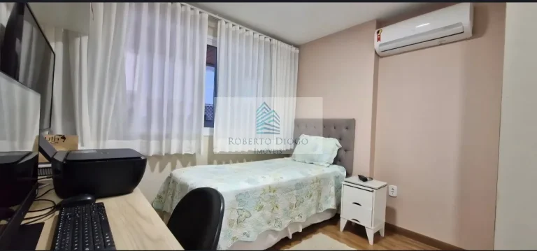 Imagem Imperdível: Apartamento de Luxo à Venda em Icaraí, Niterói-RJ! 4 Quartos, 2 Suítes, 189m² - Agende sua Visita!