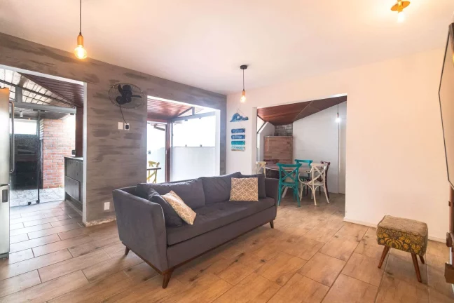 Imagem Cobertura / Penthouse à Venda,121m2,3Dormitórios(1 Suíte),1 Vaga, Barra da Lagoa, Florianópolis, SC
