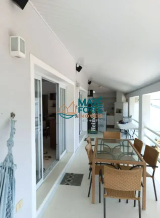 Imagem Maravilhosa casa em bairro fechado com vista mar!