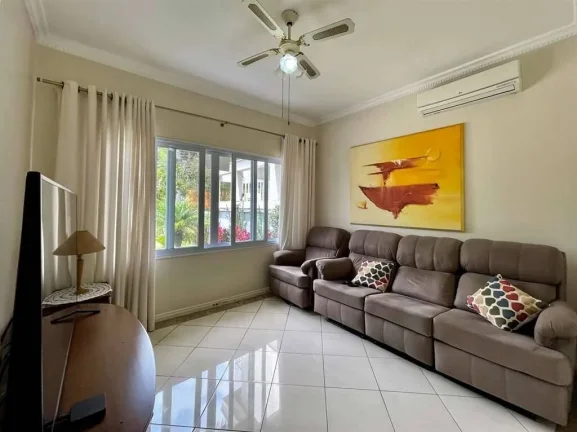 Imagem Cond São Paulo II - Casa linda, 4 suítes, piscina, gourmet, condo completo!