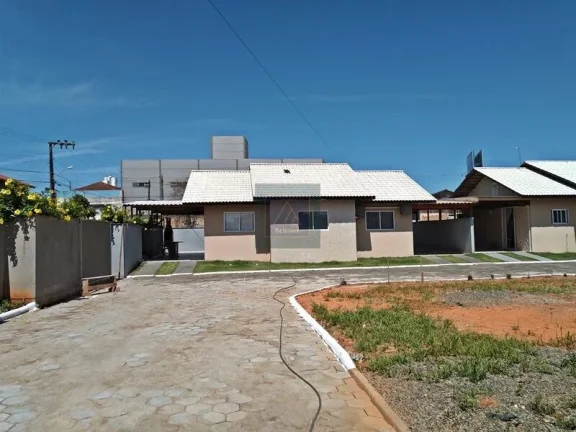 Imagem Casa em Condomínio Fechado na Praia de Barra Velha/SC - 2 quartos. 1 suíte. 2 vagas. 39 m².