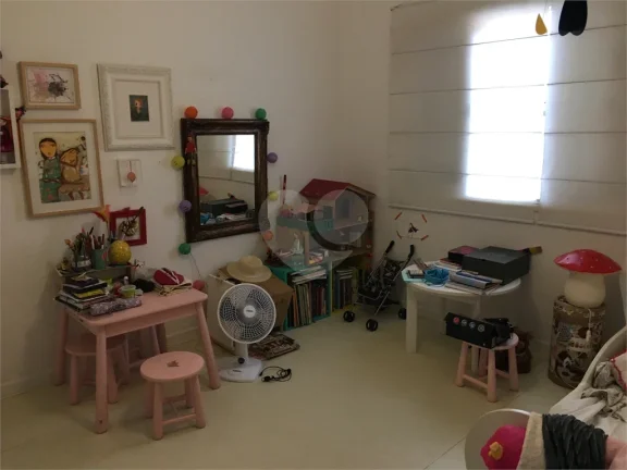 Imagem Casa à venda ou para alugar com 3 quartos, sendo 1 suíte, em Alto da Lapa, São Paulo - SP