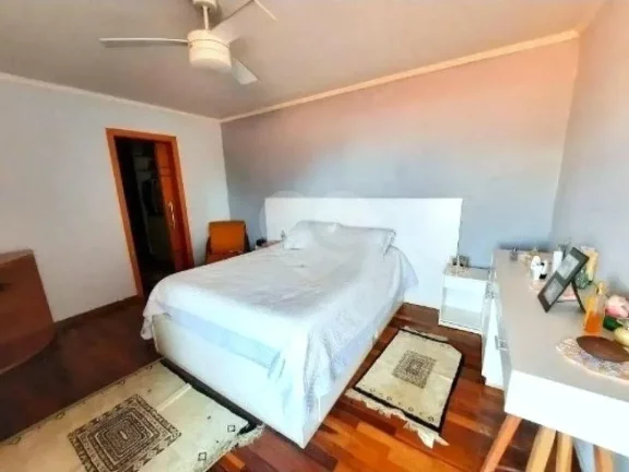 Imagem Casa à venda com 5 quartos, sendo 3 suítes, em Butantã, São Paulo - SP