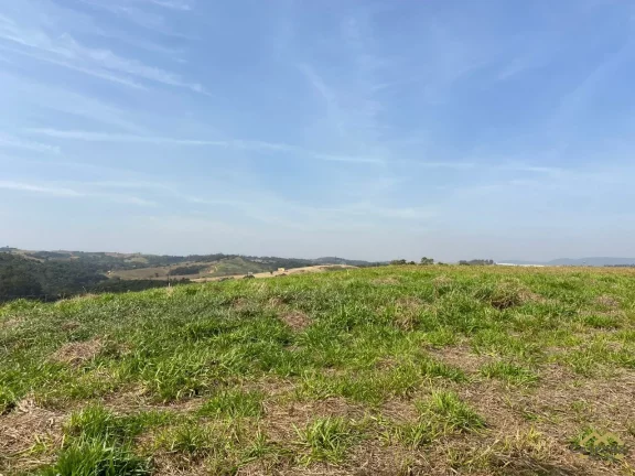 Imagem Terreno de 800m á venda no condomínio Reserva Santa Monica- Itupeva-SP