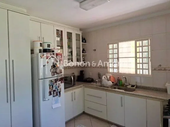 Imagem Chácara à Venda no Condomínio Vale das Garças - Barão Geraldo, Campinas/SP

Linda chácara em c...