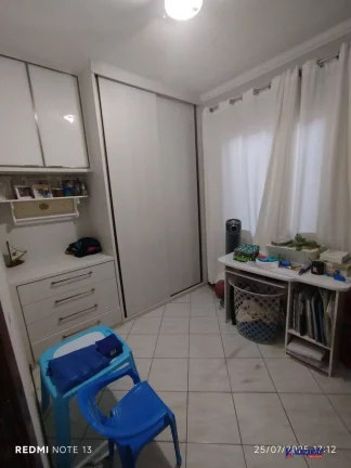 Imagem VENDO CASA REFORMADA NO CONDOMÍNIO ROSE MARY CARVALHO