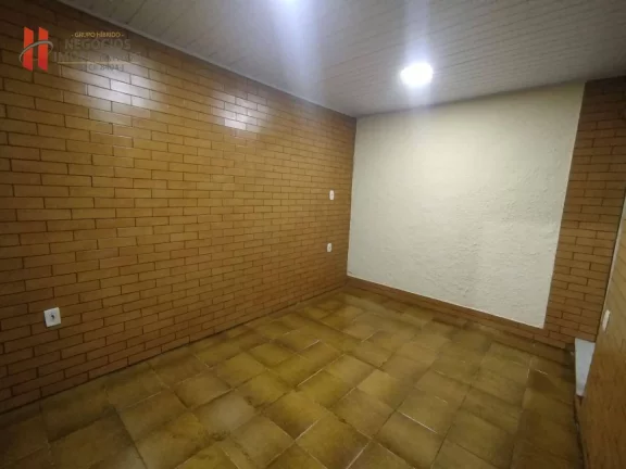 Imagem CASA AMPLA com 2 quartos para alugar na Vila Meriti em Duque de Caxias/RJ