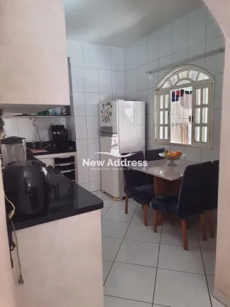Imagem Oportunidade! Casa com terraço e quintal à venda em Alvorada - Vila Velha