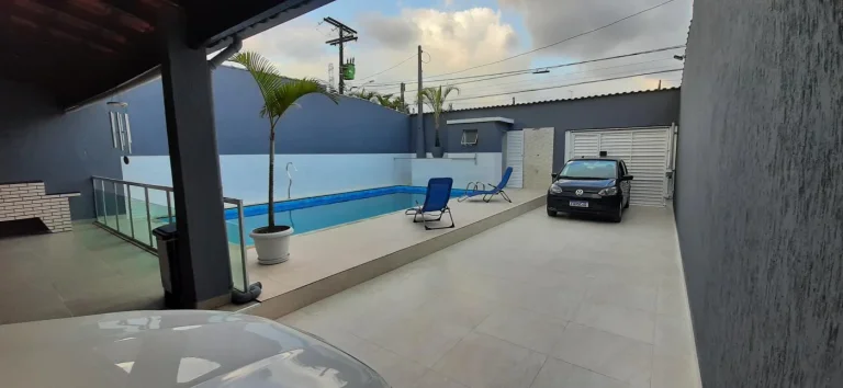 Imagem Casa para Venda em Itanhaém, Suarão, 6 dormitórios, 2 suítes, 3 banheiros, 10 vagas