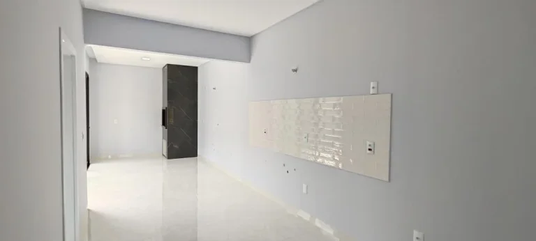 Imagem Casa à venda em Cascavel, Parque Verde - 112m² - Churrasqueira, Suíte, Portão Eletrônico