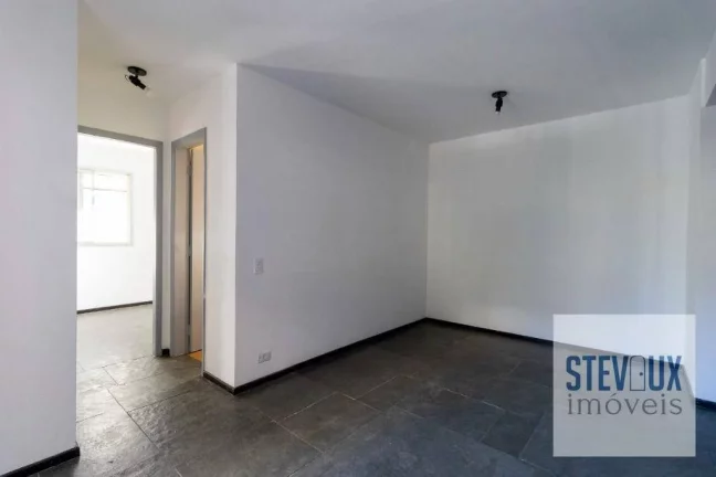 Imagem Apartamento com 2 dormitórios a venda em Moema Pássaros