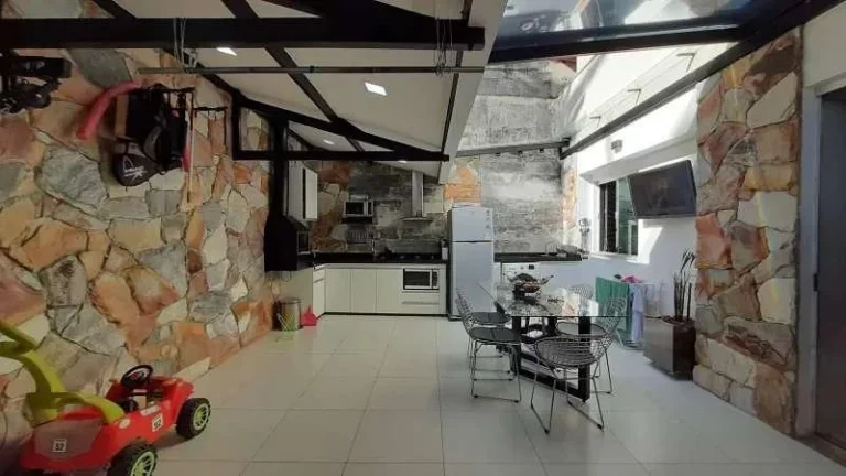 Imagem Apartamento moderno com excelente localização e 2 dormitórios, sendo um suíte e área gourmet no bairro São José em Barbacena