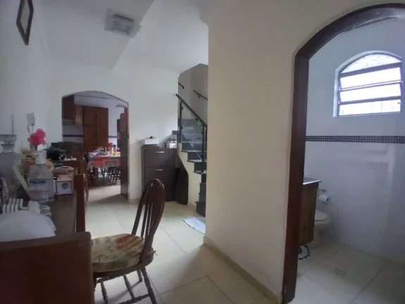 Imagem Sobrado com 2 dormitórios à venda, 191 m² por R$ 650.000,00 - Ocian - Praia Grande/SP