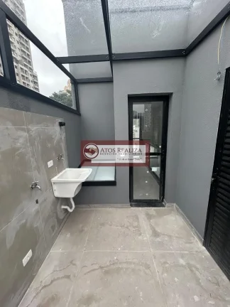 Imagem Sobrado em Santo Amaro, SP: 3 Suítes e 135m² à Venda