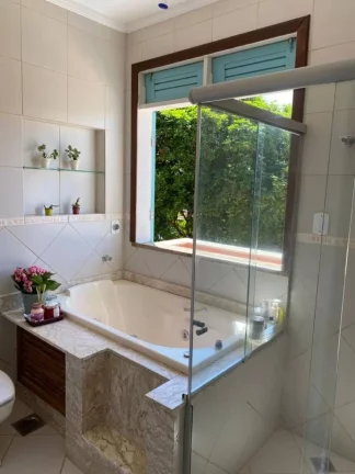 Imagem Casa à Venda no Condomínio Morada da Praia II - 750m² Terreno, 450m² Área Construída!