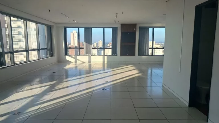 Imagem Sala para alugar, 98 m² por R$ 5.610,66 - Centro - São José dos Campos/SP