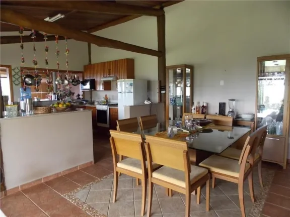 Imagem CASA RESIDENCIAL À VENDA.