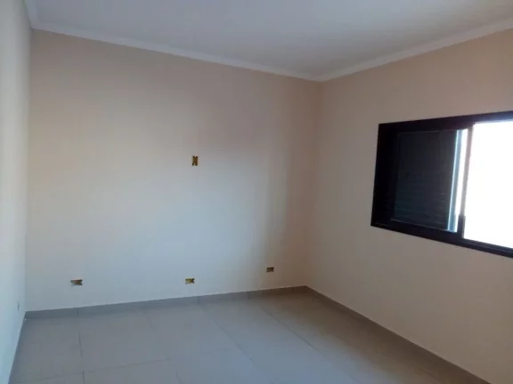 Imagem Sobrado com 4 dormitórios à venda, 186 m² por R$ 650.000,00 - Jardim Cacique - Suzano/SP