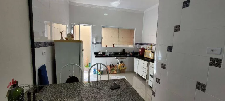 Imagem Sobrado com 2 dormitórios à venda, 51 m² por R$ 280.000,00 - Maracanã - Praia Grande/SP
