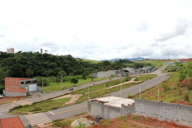 Imagem BELLA ATIBAIA. CASA TÉRREA, 03 DORMITÓRIOS.