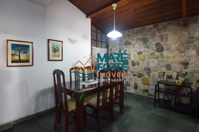 Imagem CASA COM 07 DORMITORIOS PROXIMO A PRAIA ITAGUA