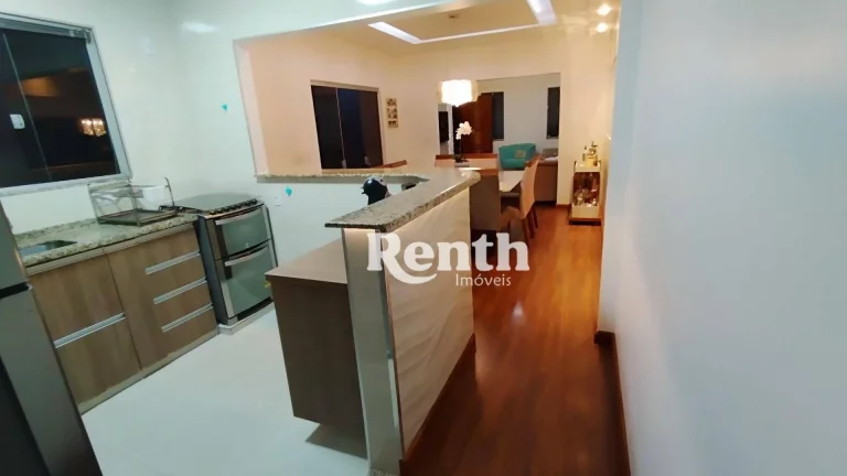 Imagem Casa com 2 dormitórios à venda, 98 m² por R$ 460.000,00 - Jardim Portugal - Rio Claro/SP