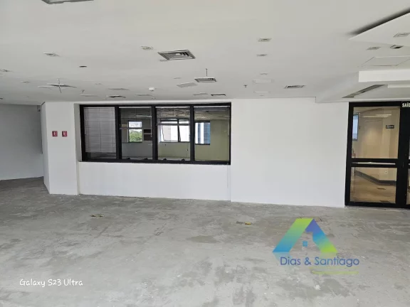 Imagem Sala comercial com 9 vagas em Vila Olímpia, São Paulo/SP