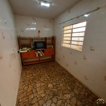 Imagem Casa 3 Quartos a venda na Agapeama em Jundiaí/SP com 5 vagas de garagem