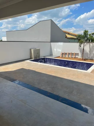 Imagem Casa em Condomínio